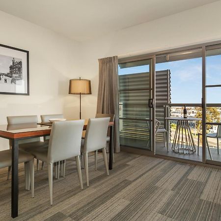 Aparthotel Quest Melbourne Airport Zewnętrze zdjęcie