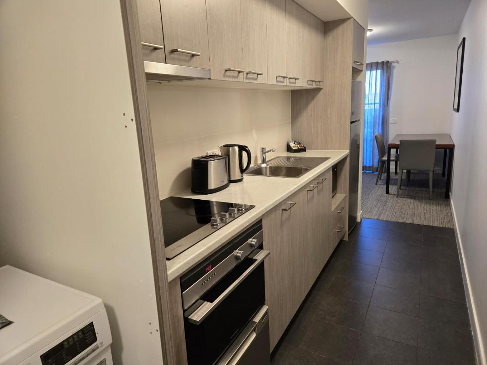 Aparthotel Quest Melbourne Airport Zewnętrze zdjęcie